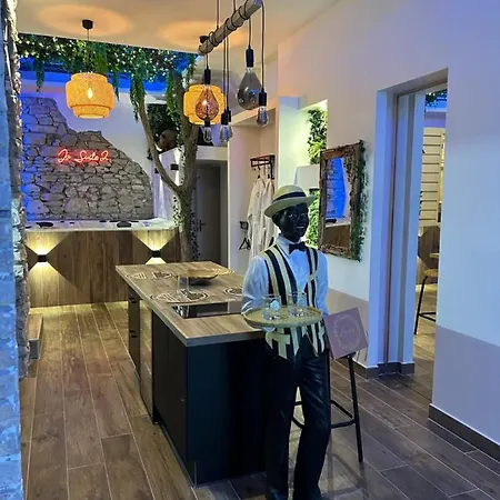 La 2 Jaccuzzi Et Sauna Privatif *